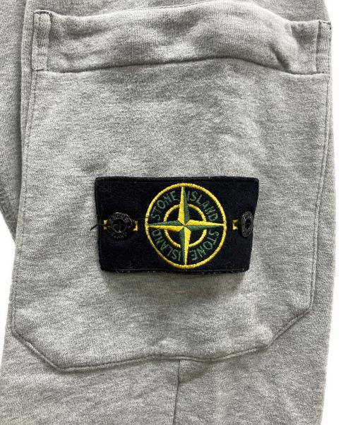 STONE ISLAND（ストーンアイランド）STONE ISLAND (ストーンアイランド) スウェットパンツ グレー サイズ:Sの古着・服飾アイテム