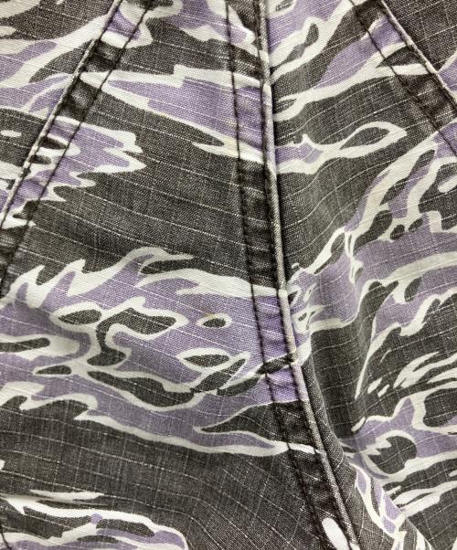 WTAPS（ダブルタップス）WTAPS (ダブルタップス) タイガーカモ柄カーゴパンツ パープル サイズ:不明の古着・服飾アイテム
