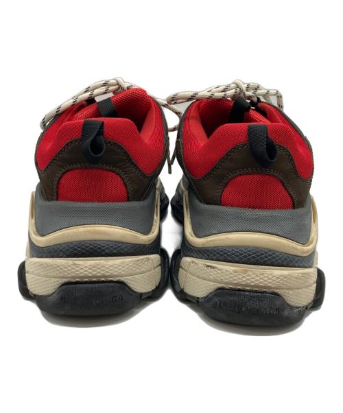 BALENCIAGA（バレンシアガ）BALENCIAGA (バレンシアガ) Triple S レッド×ブラック サイズ:27の古着・服飾アイテム