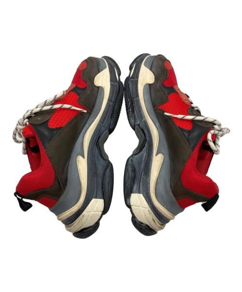 BALENCIAGA（バレンシアガ）BALENCIAGA (バレンシアガ) Triple S レッド×ブラック サイズ:27の古着・服飾アイテム