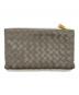 BOTTEGA VENETA (ボッテガベネタ) イントレチャートポーチ カーキ：35000円