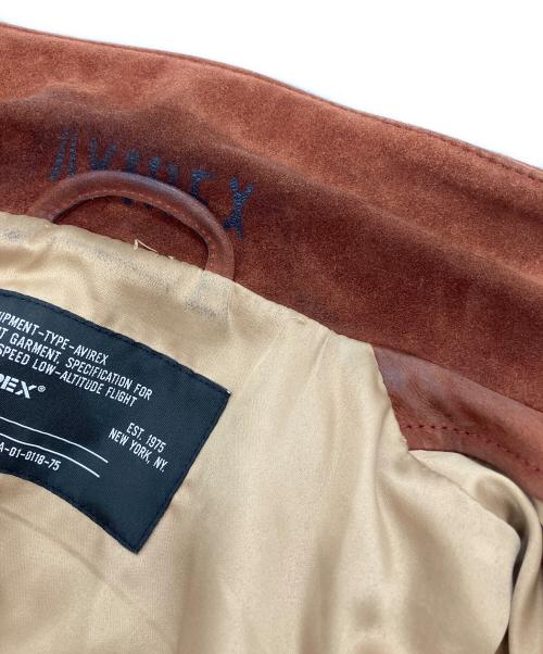 AVIREX（アヴィレックス）AVIREX (アヴィレックス) AGED SUEDE SOUVENIR JACKET ブラウン サイズ:Mの古着・服飾アイテム
