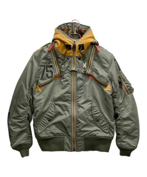 AVIREX（アヴィレックス）AVIREX (アヴィレックス) MA-1 REMODEL カーキ サイズ:Mの古着・服飾アイテム