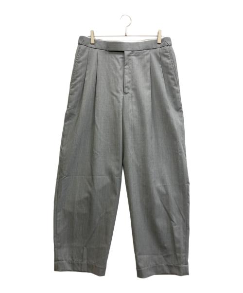 MARKA（マーカ）MARKA (マーカ) OFFICER PANTS 2TUCK WIDE WOOL TROPICAL MELANGE グレー サイズ:3の古着・服飾アイテム