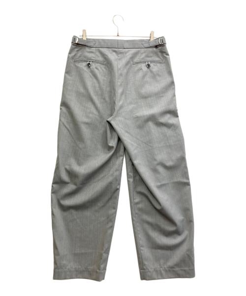 MARKA（マーカ）MARKA (マーカ) OFFICER PANTS 2TUCK WIDE WOOL TROPICAL MELANGE グレー サイズ:3の古着・服飾アイテム