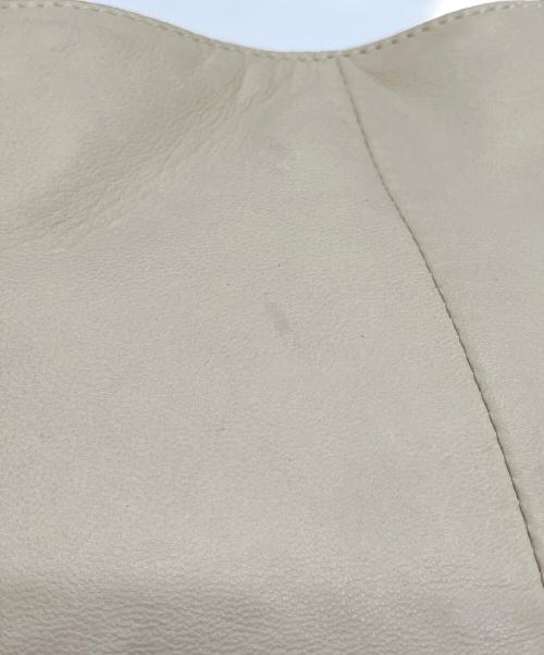 LOEWE（ロエベ）LOEWE (ロエベ) ハンドバッグ アイボリーの古着・服飾アイテム