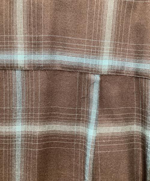 YOKE（ヨーク）YOKE (ヨーク) Ombre Plaid Wpocket Shirt ブラウン サイズ:3の古着・服飾アイテム