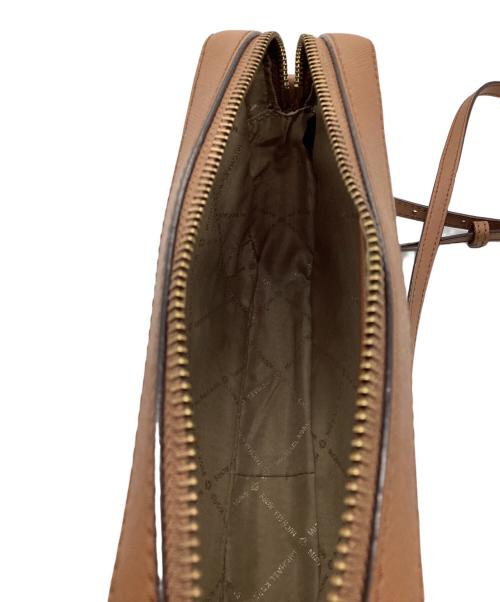 MICHAEL KORS（マイケルコース）MICHAEL KORS (マイケルコース) チェーンショルダーバッグ ベージュの古着・服飾アイテム