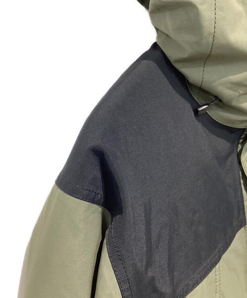THE NORTH FACE（ザ ノース フェイス）THE NORTH FACE (ザ ノース フェイス) マウンテンダウンジャケット オリーブ×ブラック サイズ:Mの古着・服飾アイテム
