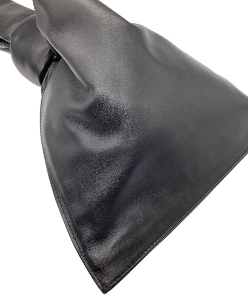 BOTTEGA VENETA（ボッテガベネタ）BOTTEGA VENETA (ボッテガベネタ) ツイスト ミニレザーハンドバッグ ブラックの古着・服飾アイテム