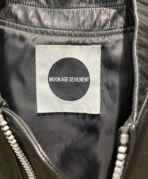Moonage Devilment（ムーンエイジデビルメント）Moonage Devilment (ムーンエイジデビルメント) LEATHER MA-1 FLIGHT JACKET ブラック サイズ:46の古着・服飾アイテム