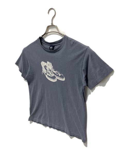 stussy（ステューシー）stussy (ステューシー) ハイカットスニーカープリントTEE スカイブルー サイズ:Mの古着・服飾アイテム