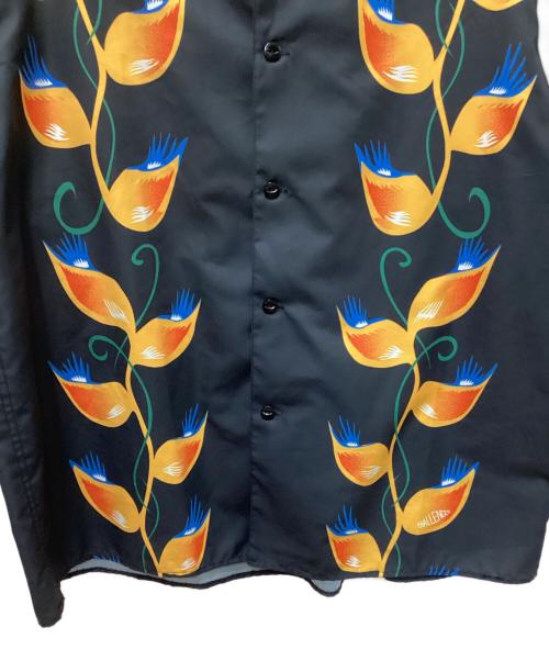 CHALLENGER（チャレンジャー）CHALLENGER (チャレンジャー) S/S FLAME LEAF SHIRT ブラック サイズ:LARGEの古着・服飾アイテム