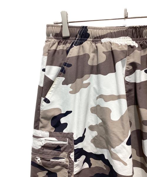 SUPREME（シュプリーム）Supreme (シュプリーム) Cargo Water Short Snow Camo ブラウン サイズ:Mの古着・服飾アイテム