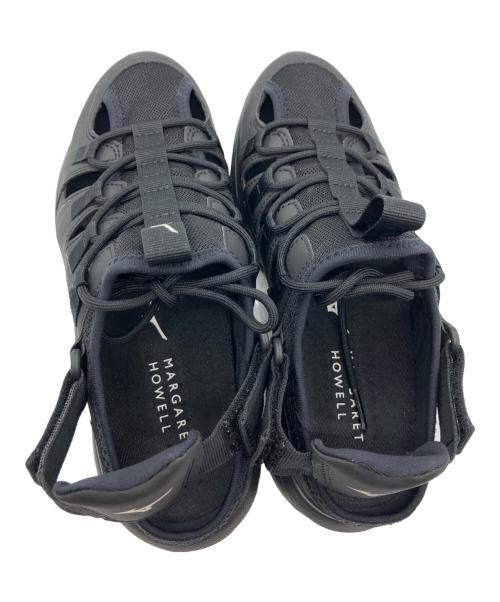 MIZUNO（ミズノ）MIZUNO (ミズノ) MARGARET HOWELL (マーガレットハウエル) Wave Evoke Switch ブラック サイズ:US7の古着・服飾アイテム
