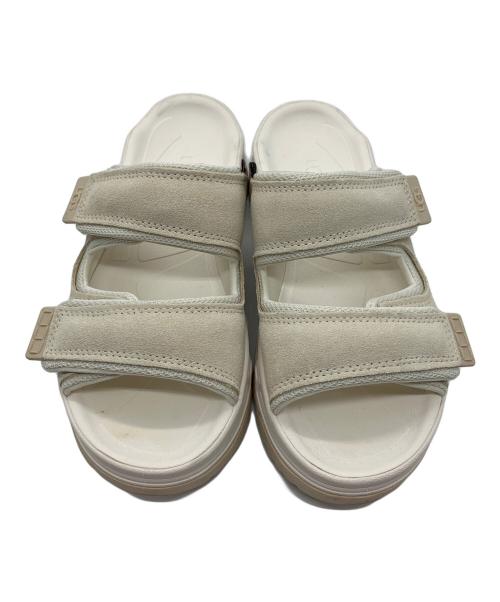 UGG（アグ）UGG (アグ) CAPTRAIL STRAP SLIDE アイボリー サイズ:USA7の古着・服飾アイテム