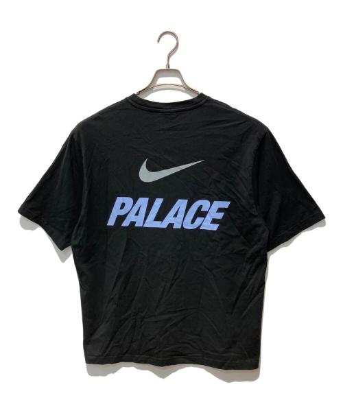 PALACE（パレス）PALACE (パレス) NIKE (ナイキ) FONT SWOOSH Tシャツ ブラック サイズ:XXLの古着・服飾アイテム