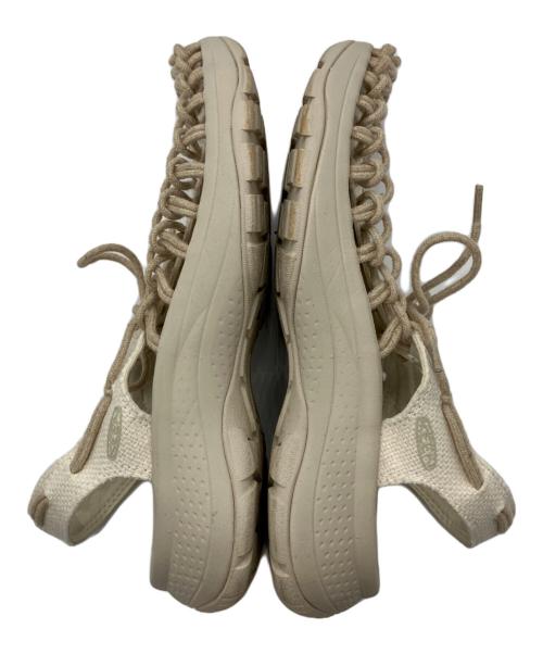 KEEN（キーン）KEEN (キーン) ウィメンズ ユニーク アストリア キャンバス ベージュ サイズ:25の古着・服飾アイテム
