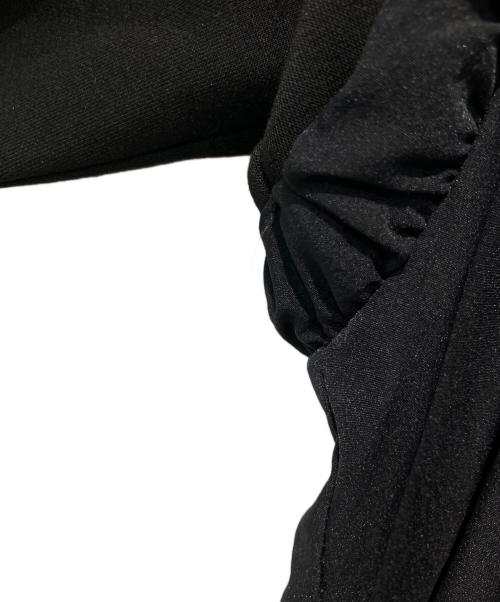 OMMO（オーエムエムオー）OMMO (オーエムエムオー) IRREGULAR PATTERN LAYERED OP ブラック サイズ:Freeの古着・服飾アイテム