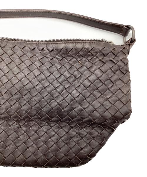 BOTTEGA VENETA（ボッテガベネタ）BOTTEGA VENETA (ボッテガベネタ) イントレチャートハンドバッグ ブラウンの古着・服飾アイテム