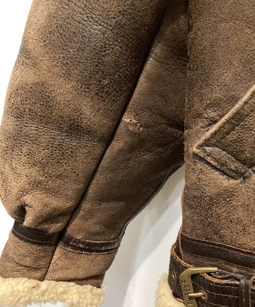 AVIREX（アヴィレックス）AVIREX (アヴィレックス) B-3 ムートンジャケット ブラウン サイズ:40の古着・服飾アイテム