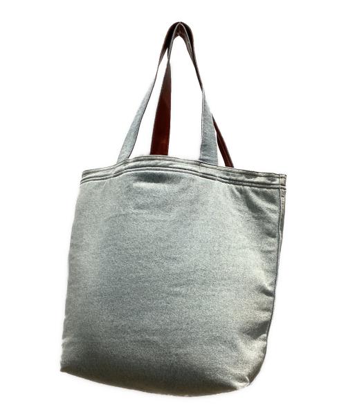 Y/PROJECT（ワイ プロジェクト）Y/PROJECT (ワイ プロジェクト) Paris' best distressed denim tote bag インディゴの古着・服飾アイテム