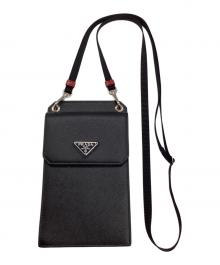 PRADA（プラダ）の古着「サフィアーノマルチケース」｜ブラック×レッド