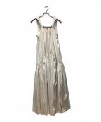 venicaヴェニカ）の古着「Volume tiered dress」｜ベージュ