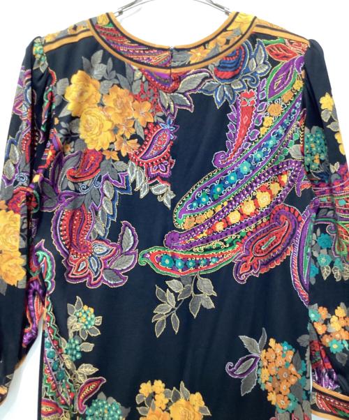 LEONARD FASHION（レオナールファッション）LEONARD FASHION (レオナールファッション) シルク混フラワーペイズリーワンピース ブラック サイズ:Lの古着・服飾アイテム