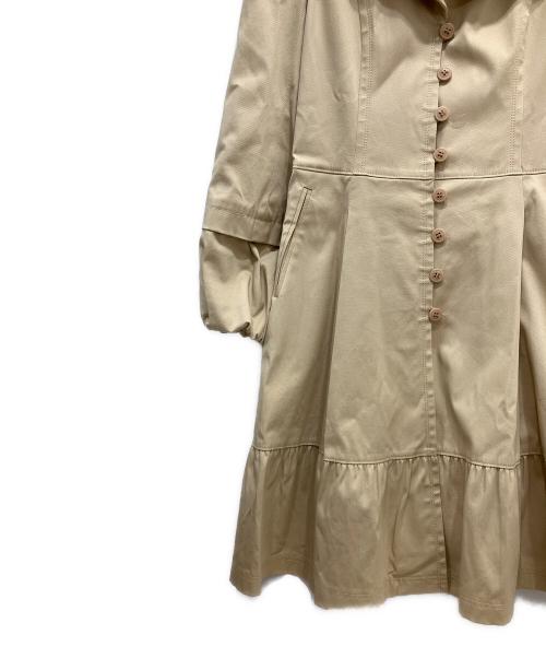 BURBERRY BLUE LABEL（バーバリー ブルー レーベル）BURBERRY BLUE LABEL (バーバリー ブルー レーベル) コート ベージュ サイズ:38の古着・服飾アイテム