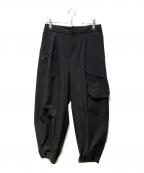 DESCENTE ALLTERRAINデザイント オルテライン）の古着「シームレスストレッチワイドカーゴパンツ」｜ブラック
