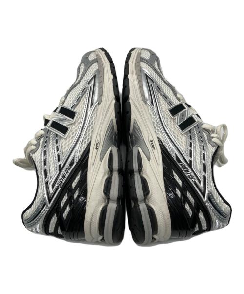 NEW BALANCE（ニューバランス）NEW BALANCE (ニューバランス) 1906 ローカットスニーカー ホワイト サイズ:27.5の古着・服飾アイテム