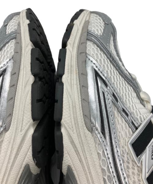 NEW BALANCE（ニューバランス）NEW BALANCE (ニューバランス) 1906 ローカットスニーカー ホワイト サイズ:27.5の古着・服飾アイテム