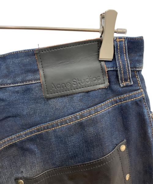 Acne studios（アクネ ストゥディオズ）Acne studios (アクネ ストゥディオズ) 2023M FN Darkside Leather デニムパンツ インディゴ サイズ:46の古着・服飾アイテム