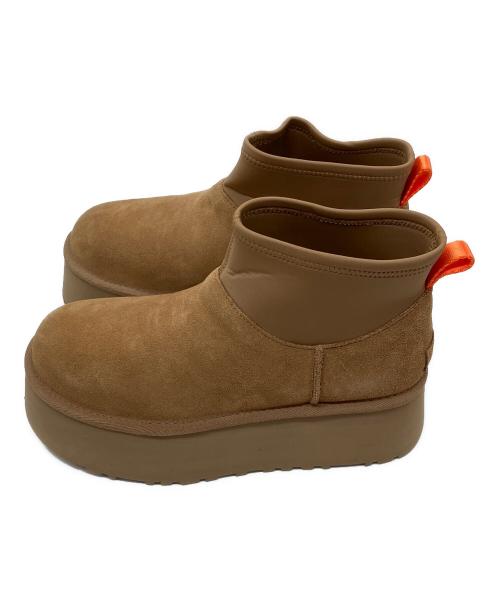 UGG（アグ）UGG (アグ) CLASSIC MINI DIPPER ベージュ サイズ:24の古着・服飾アイテム