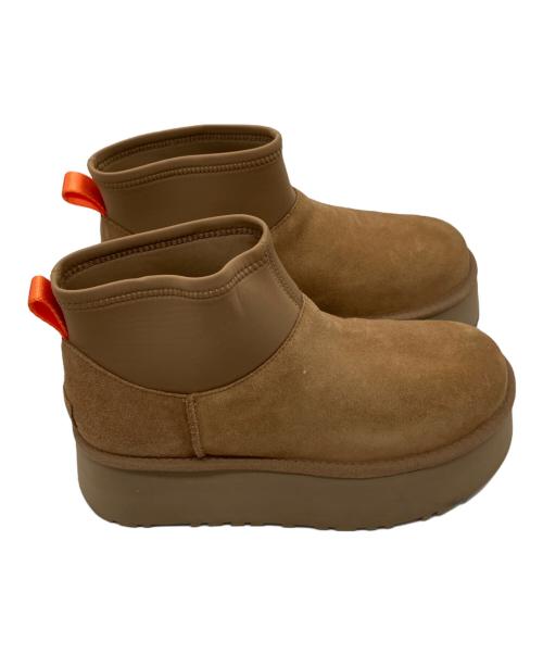 UGG（アグ）UGG (アグ) CLASSIC MINI DIPPER ベージュ サイズ:24の古着・服飾アイテム