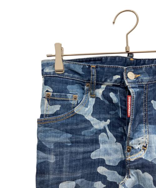 DSQUARED2（ディースクエアード）DSQUARED2 (ディースクエアード) カモ柄スケータージーンズ インディゴ サイズ:42の古着・服飾アイテム