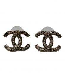 CHANEL（シャネル）の古着「ココマークスタッドピアス」｜シルバー