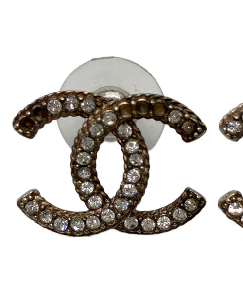 CHANEL（シャネル）CHANEL (シャネル) ココマークスタッドピアス シルバーの古着・服飾アイテム