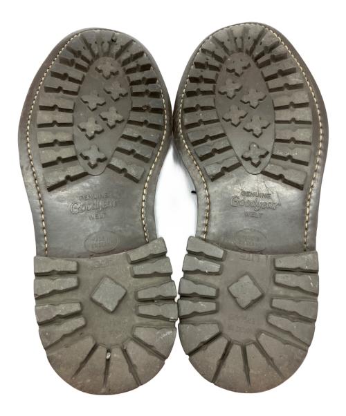 Tricker's（トリッカーズ）Tricker's (トリッカーズ) 外羽根式セミブローグシューズ ブラウン サイズ:7.5の古着・服飾アイテム