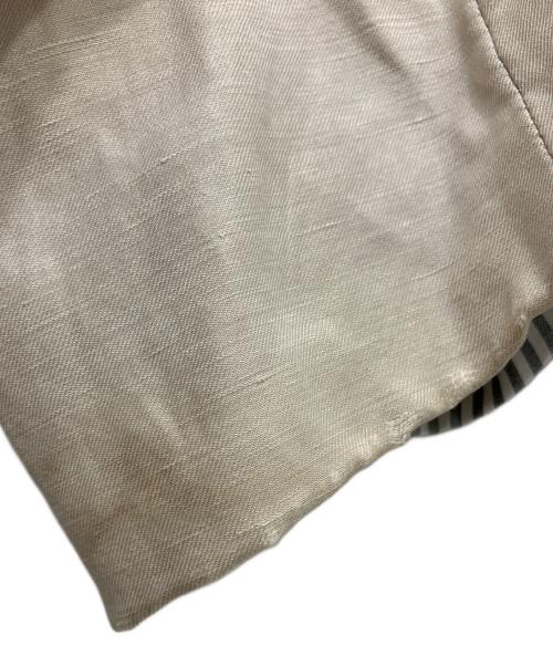 ARMANI COLLEZIONI（アルマーニ コレツィオーニ）ARMANI COLLEZIONI (アルマーニ コレツィオーニ) シルクリネン3Bジャケット ベージュ サイズ:56Ｒの古着・服飾アイテム