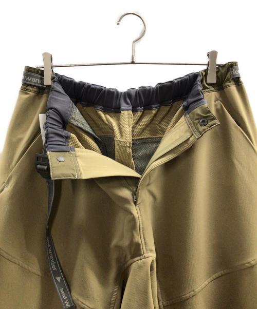 and wander（アンドワンダー）and wander (アンドワンダー) ライトストレッチシェルパンツ カーキ サイズ:XLの古着・服飾アイテム
