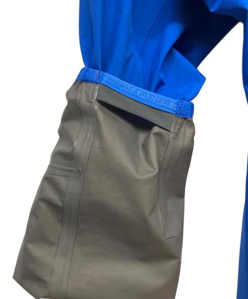 Peak Performance（ピーク・パフォーマンス）Peak Performance (ピーク・パフォーマンス) ハイドロジャケット ブルー サイズ:SIZE Lの古着・服飾アイテム