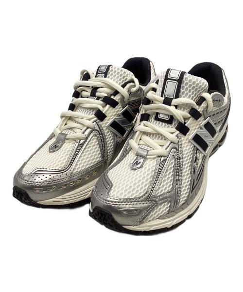 NEW BALANCE（ニューバランス）NEW BALANCE (ニューバランス) M1906RER ホワイト サイズ:24.5cm 未使用品の古着・服飾アイテム