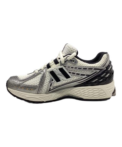 NEW BALANCE（ニューバランス）NEW BALANCE (ニューバランス) M1906RER ホワイト サイズ:24.5cm 未使用品の古着・服飾アイテム