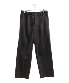 GOLDWIN（ゴールドウイン）の古着「One Tuck Straight Pants」｜ブラック