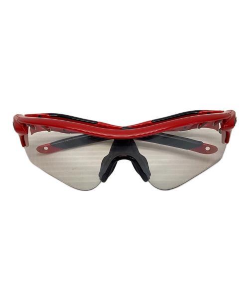 OAKLEY（オークリー）OAKLEY (オークリー) レーダーロックパス レッドｘブラックの古着・服飾アイテム