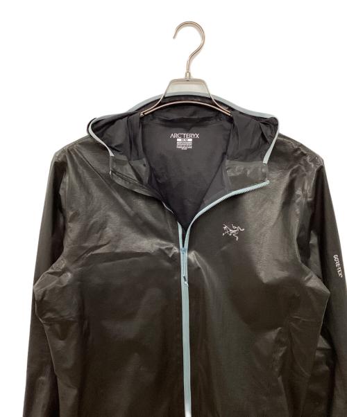 ARC'TERYX（アークテリクス）ARC'TERYX (アークテリクス) ノーバンSLフーディ ブラック サイズ:Mの古着・服飾アイテム
