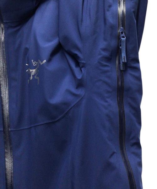 ARC'TERYX（アークテリクス）ARC'TERYX (アークテリクス) SHUKSAN JACKET ネイビー サイズ:Mの古着・服飾アイテム