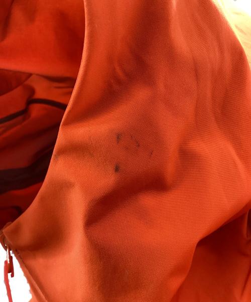 ARC'TERYX（アークテリクス）ARC'TERYX (アークテリクス) Alpha SV Jacket オレンジ サイズ:Mの古着・服飾アイテム
